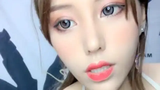 超一線網紅臉主播七貓貓2-主播真會玩!