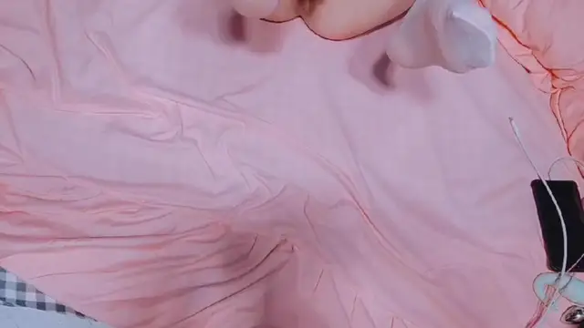 身輕腰柔易推倒